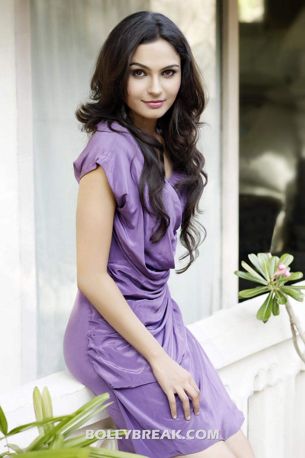 Andrea Jeremiah - Andrea Jeremiah Hot Photo Gallery 2012 