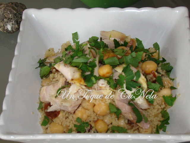 Cous Cous De Pollo Con Dátiles Y Miel
