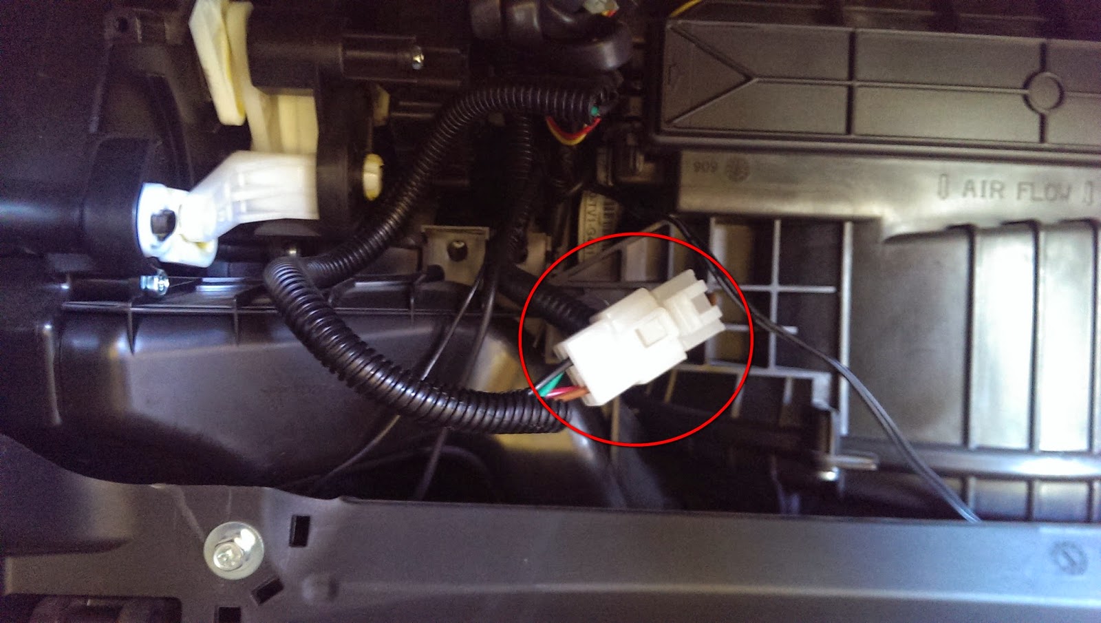 New Honda Civic Hatchback Mk9 2013: Option Connector