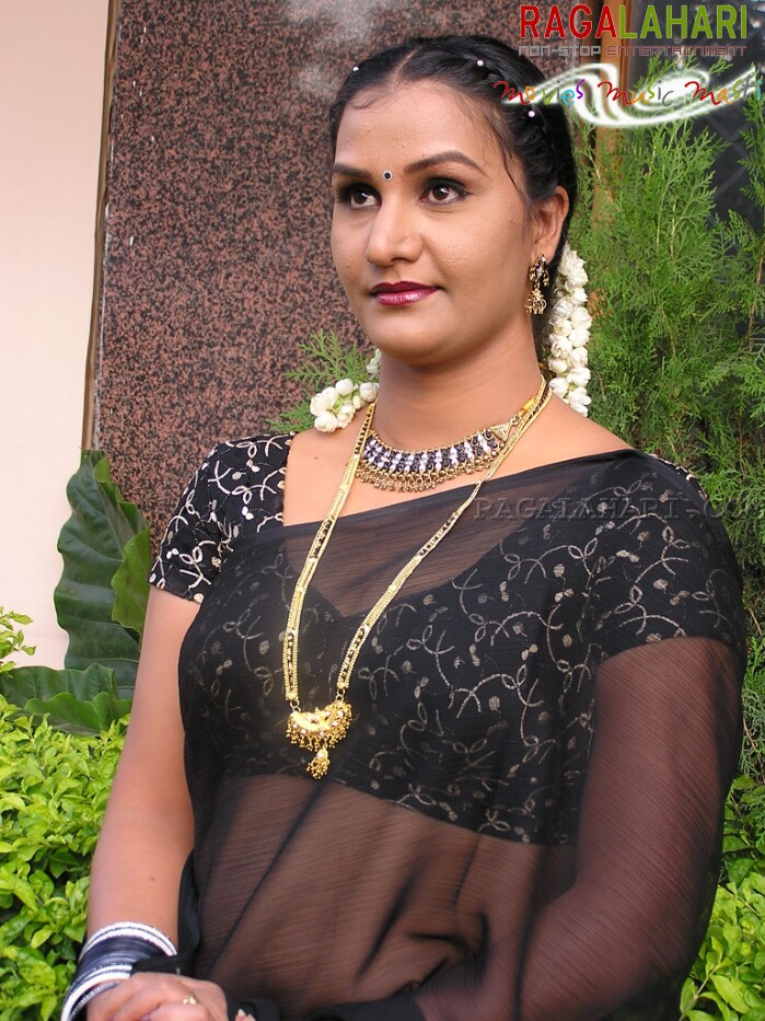 Welcome To Tollyfanz Apoorva Aunty In Black Saree