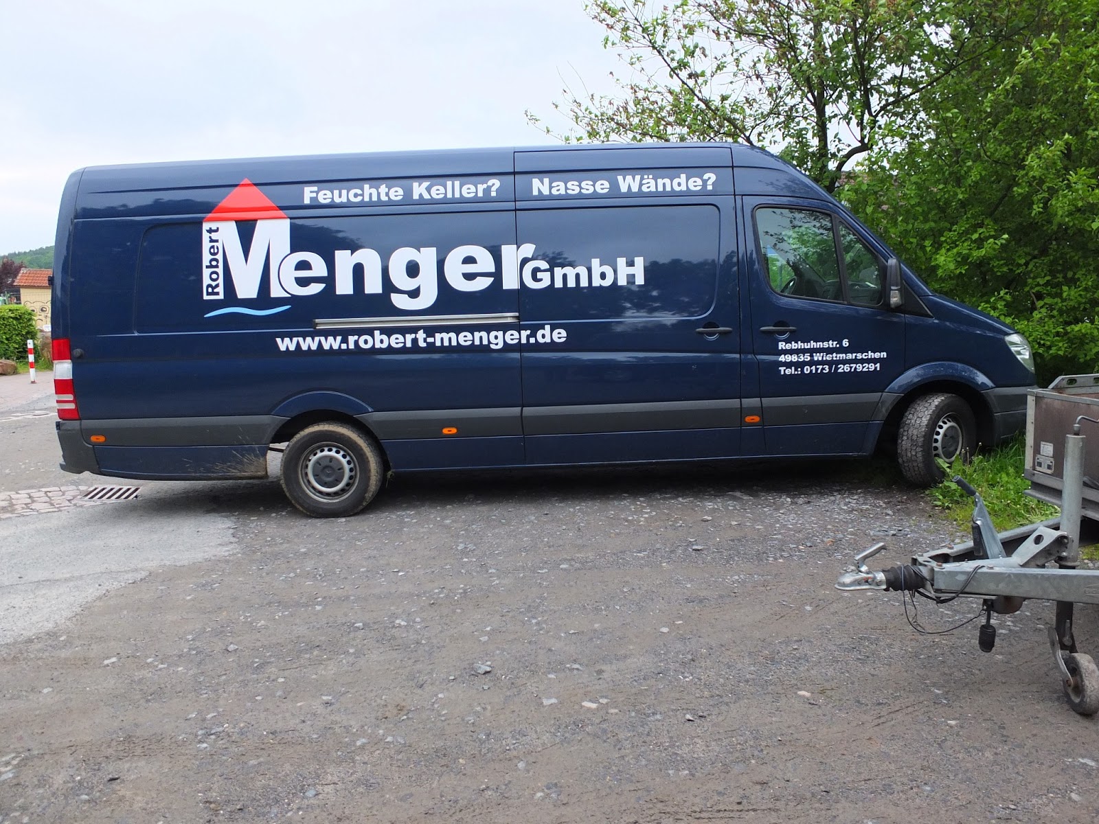 Bautagebuch Hassenroth: Keller Teil 3, Innenwände, Deckenelemente und