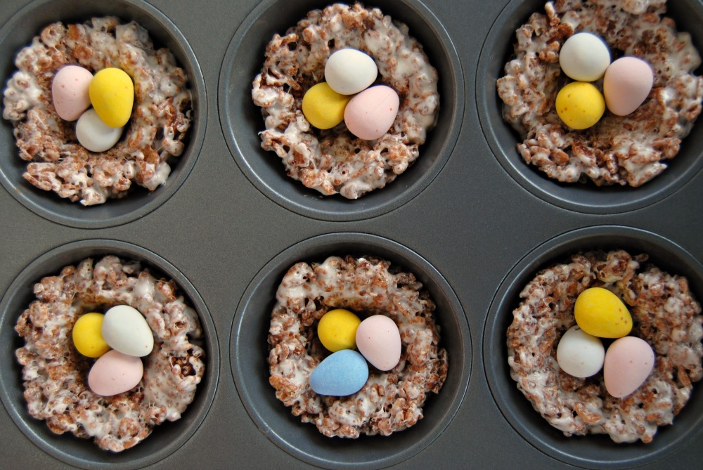 SteakNPotatoesKindaGurl Cocoa Krispies Egg Nests