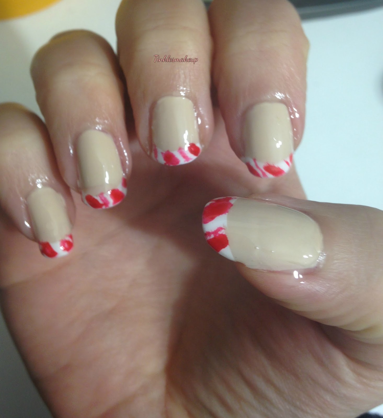 Tinklesmakeup candy cane nail art