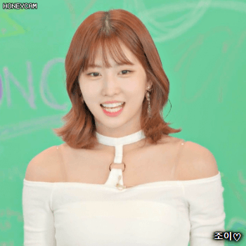 171211 스페셜 브이라이브 트와이스 먹깨비 후라이 모모.gif | 인스티즈