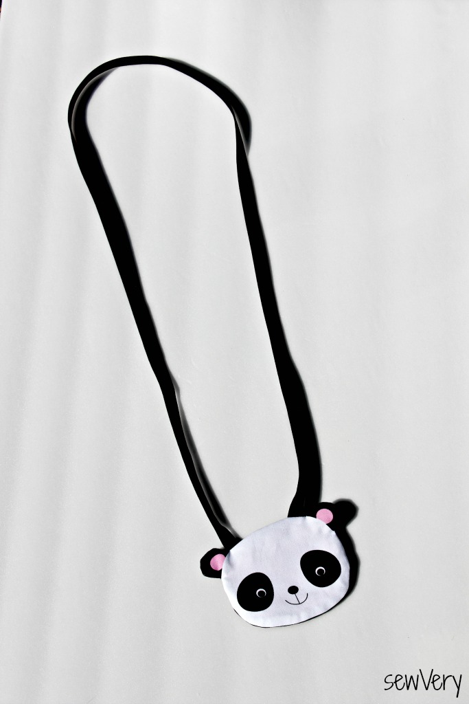 sewVery Panda Face Zipper Pouch Purse Tutorial