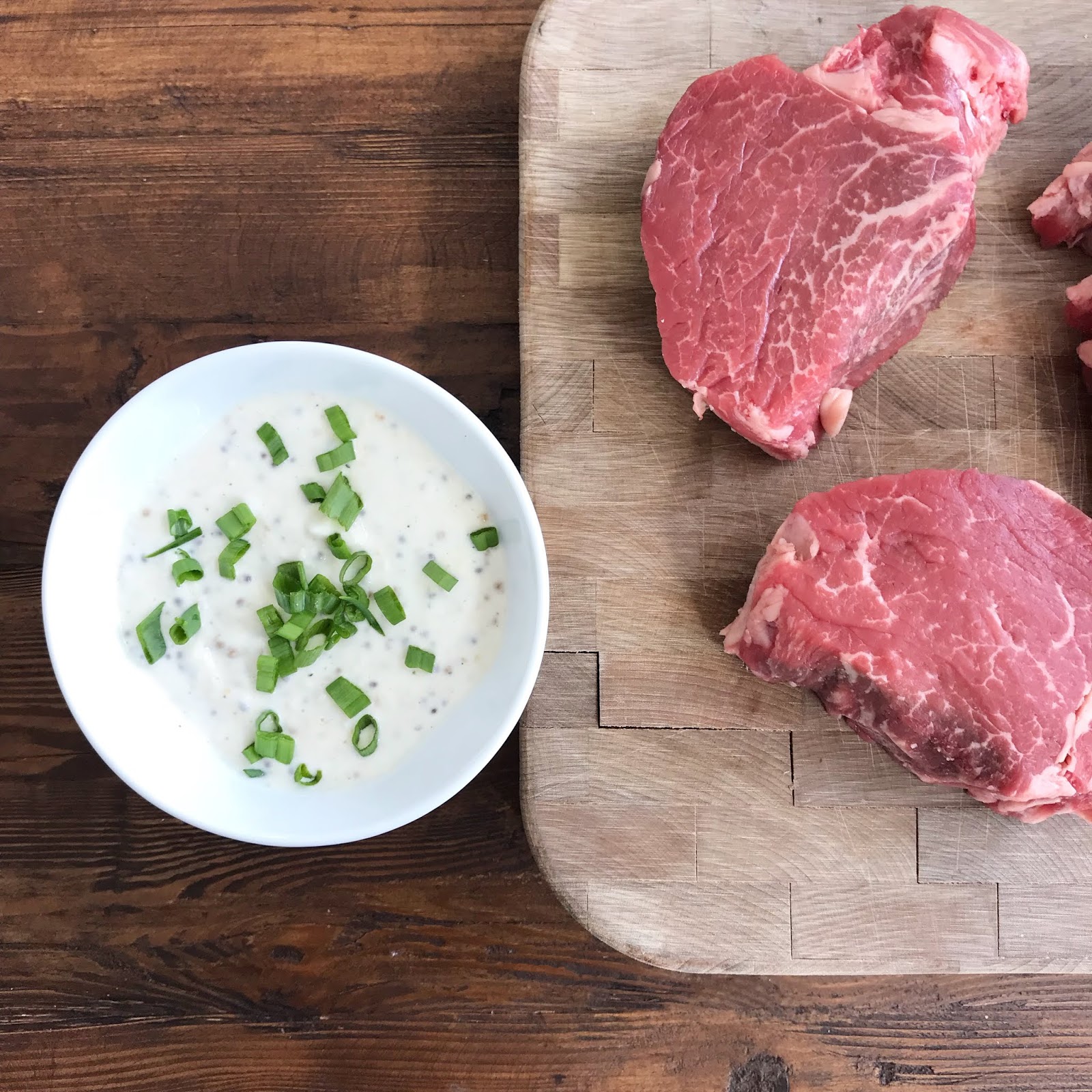 horseradish & scallion yogurt sauce