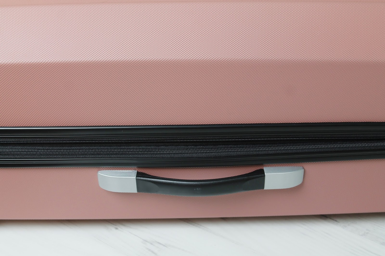 MY PINK SUITCASE Truly Mar