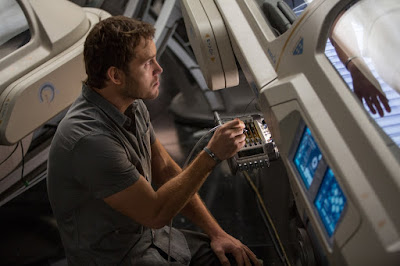 Passengers Chris Pratt Image 3 (3)