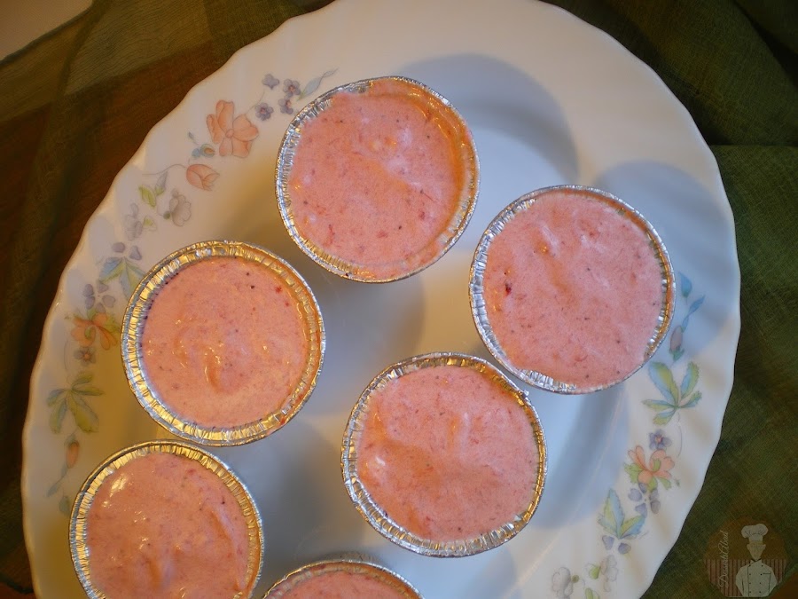 Postre helado de fresas con nata (crema de leche): Elaboración