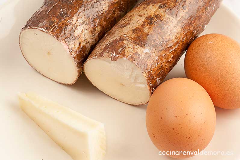 Ingredientes: yuca, huevo y queso