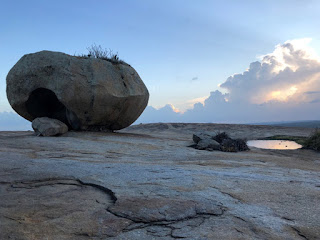 Lajedo de Pai Mateus: esculturas naturais que viraram cenário cinematográfico Foto Sylvia Leite - Matéria Lajedo de Pai Mateus - BLOG LUGARES DE MEMÓRIA