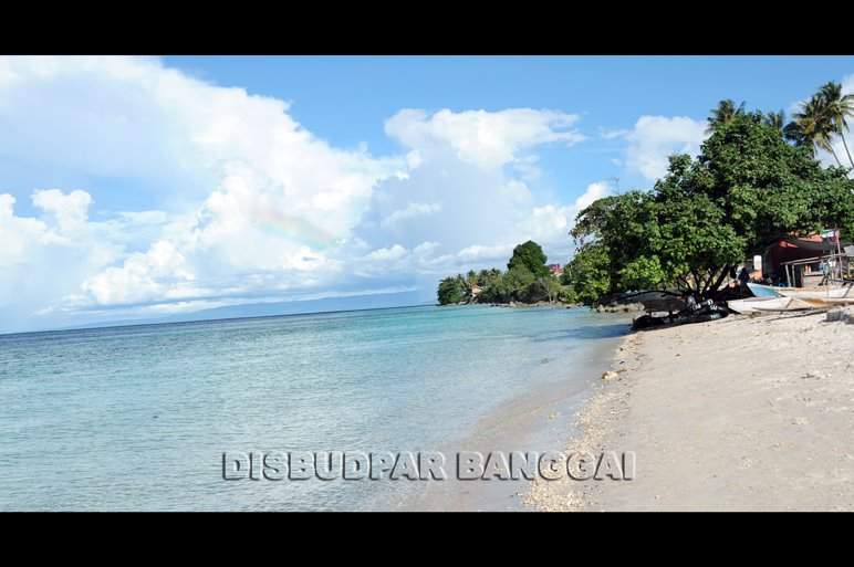 i love central cellebes: PANTAI KILO5