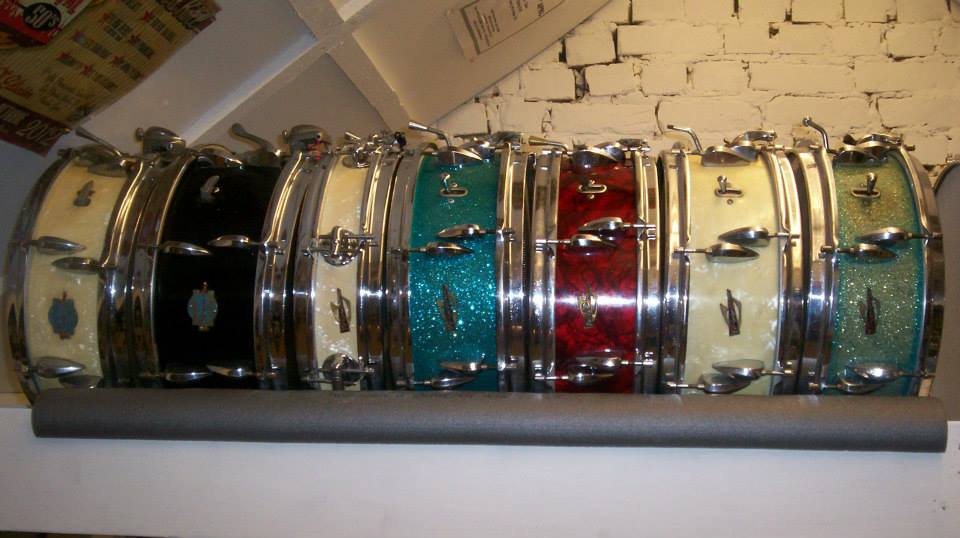 SNARE DRUMS