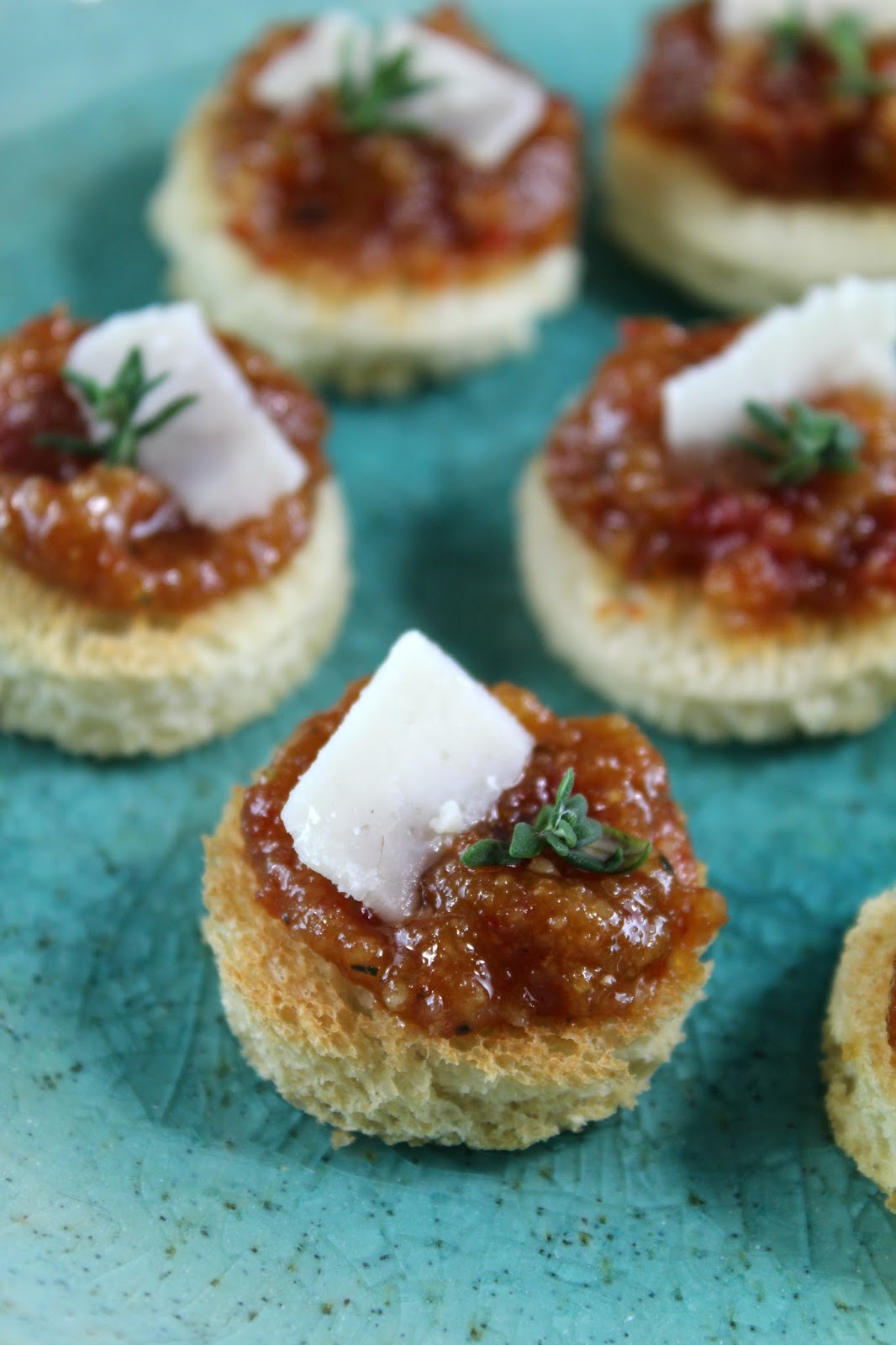 Authentic Suburban Gourmet Sundried Tomato Pesto Canapés Friday Night Bites