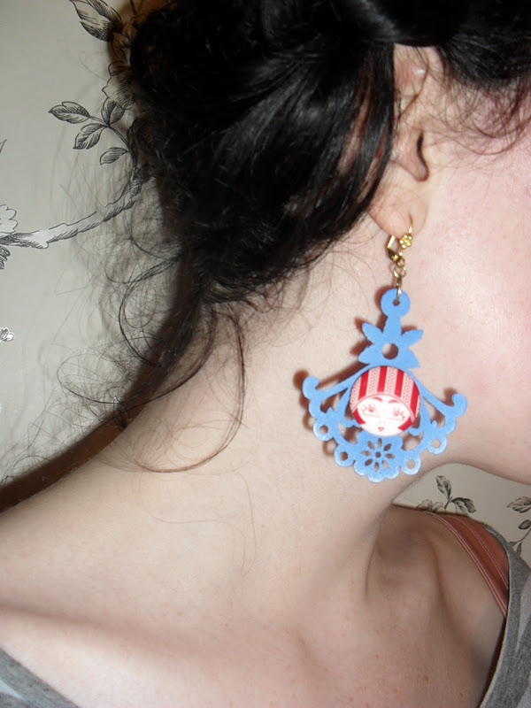 Leopard and Lipstick Chandeliers In My Ears