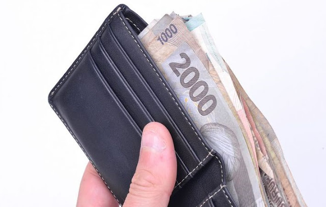 6+ Mimpi Kehilangan Dompet 2d