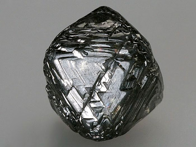 New Form of Carbon Is Harder than Diamonds