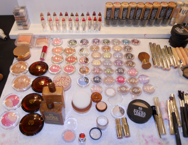 The body shop, The body shop backstage make up, The body shop colour crush, The body shop honey bronze