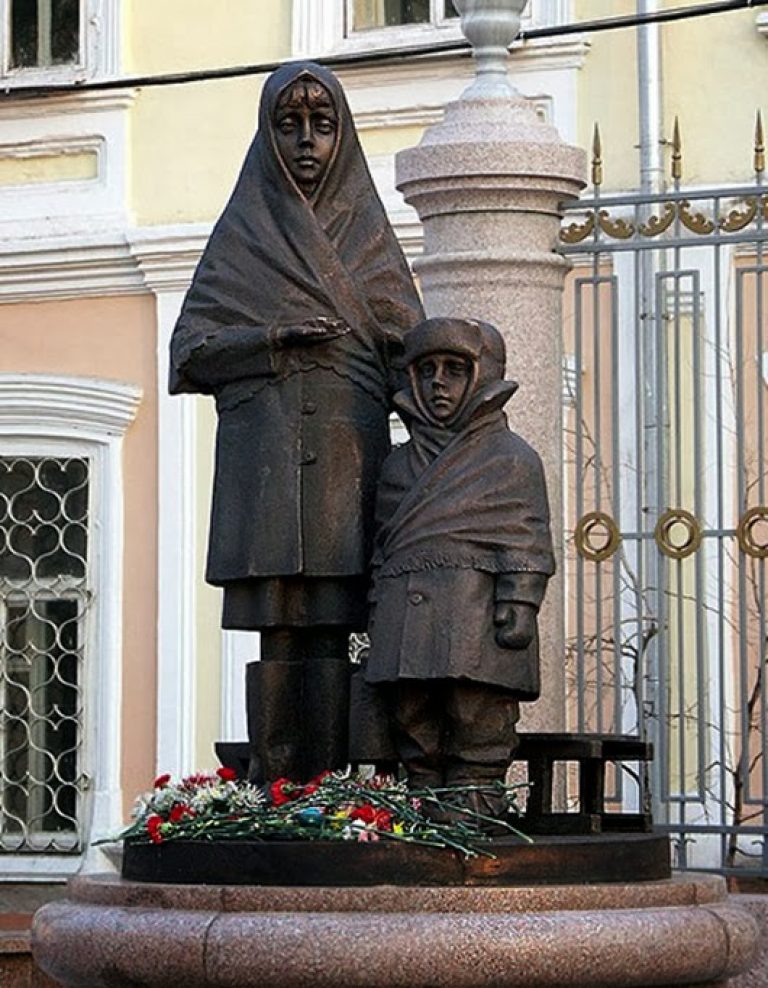 памятник детям блокады в санкт петербурге