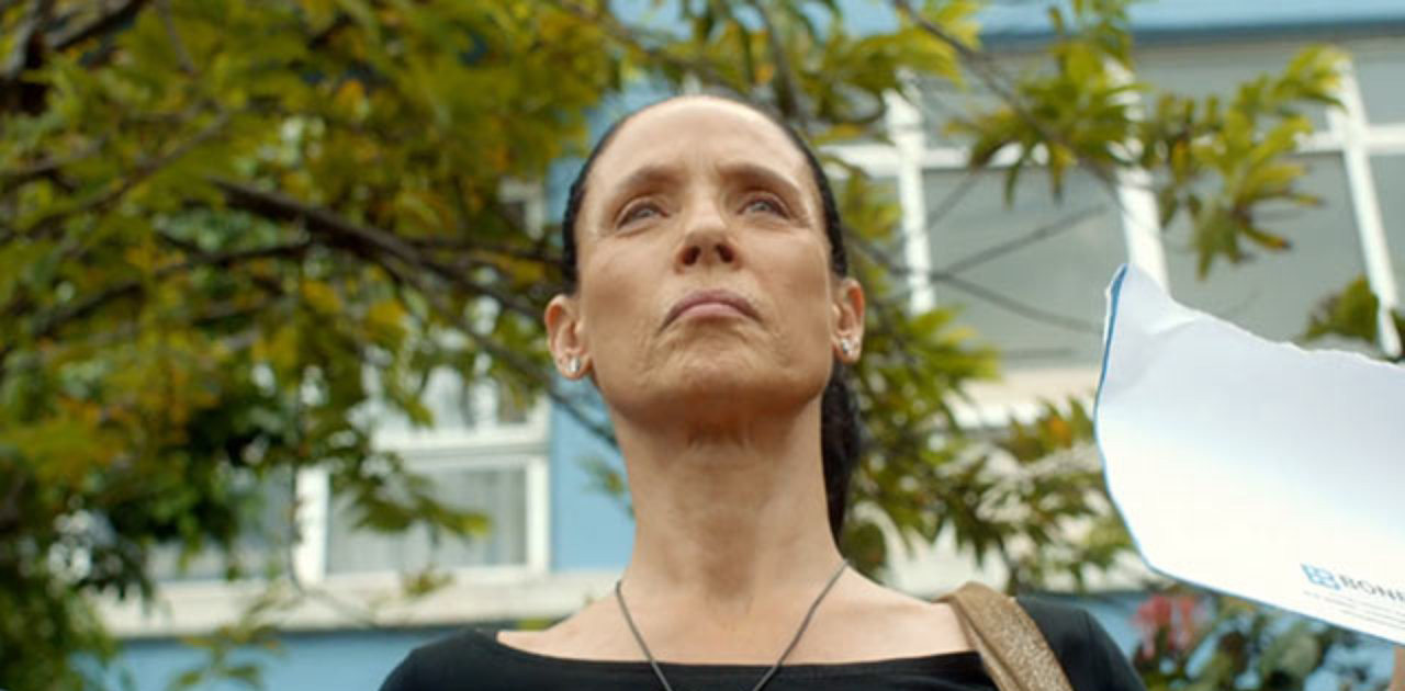 Crítica de la película DOÑA CLARA genio y figura....**