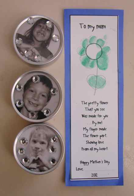 First Grade Lyons' Den: Mother's Day Crafts