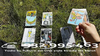 Llama ahora para una lectura de tarot. TAROT
