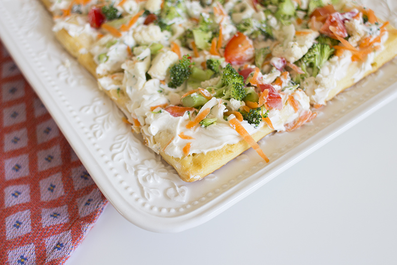 Easy Veggie Square Appetizer / Kastles