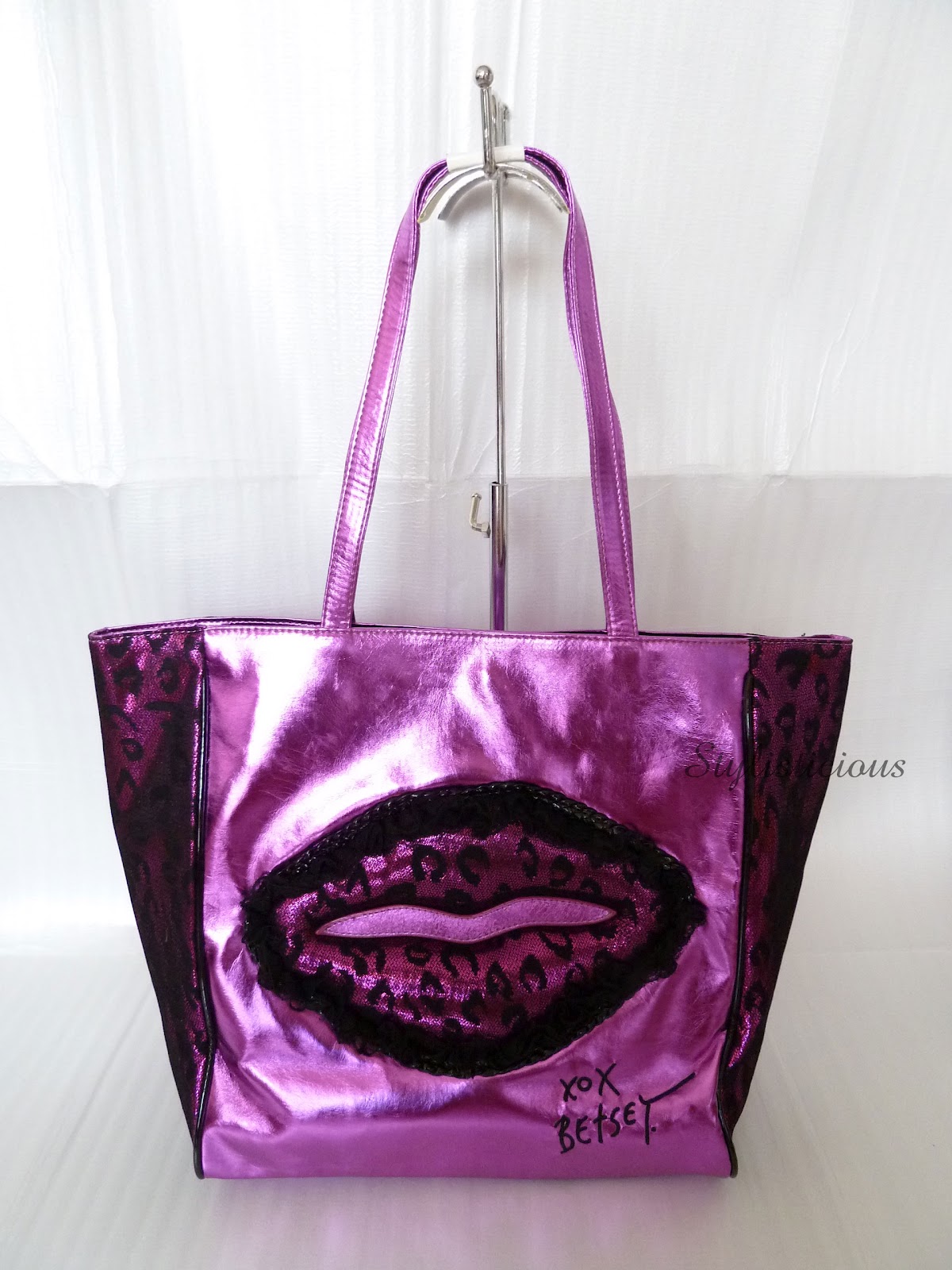 Betseyville By Betsey Johnson Handbag