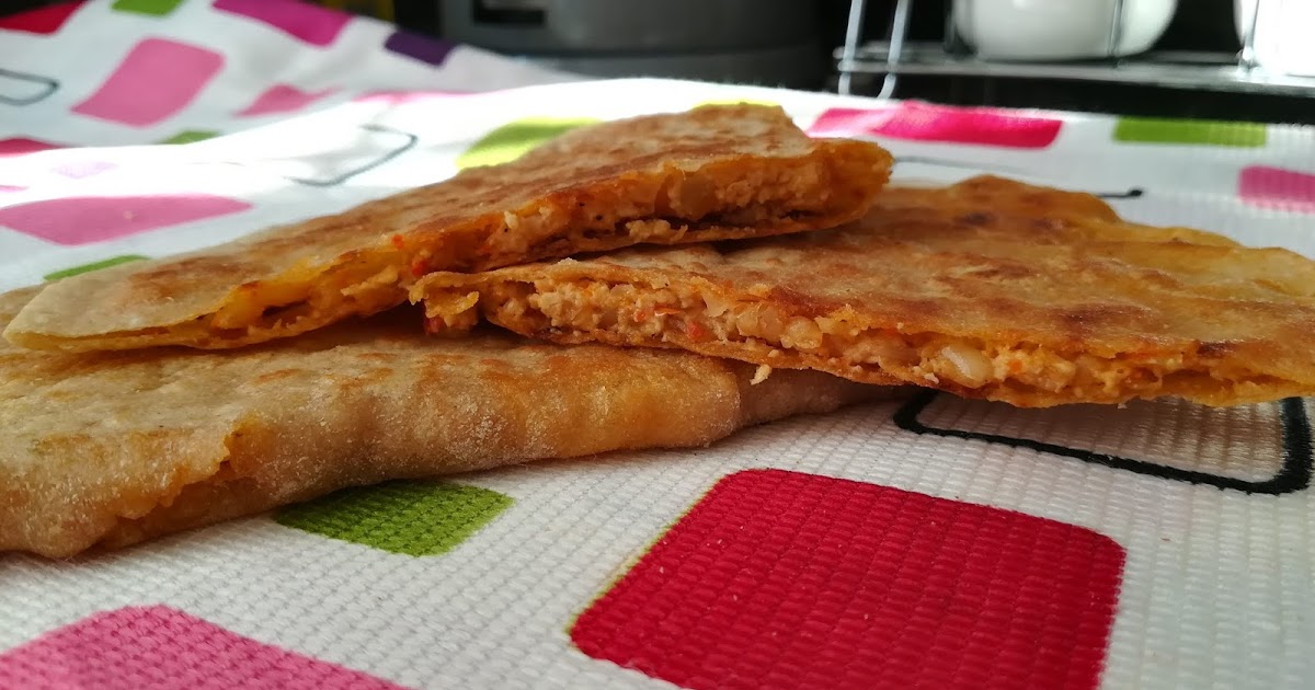 Tarhana Böreği (Tarhanalı Börek)