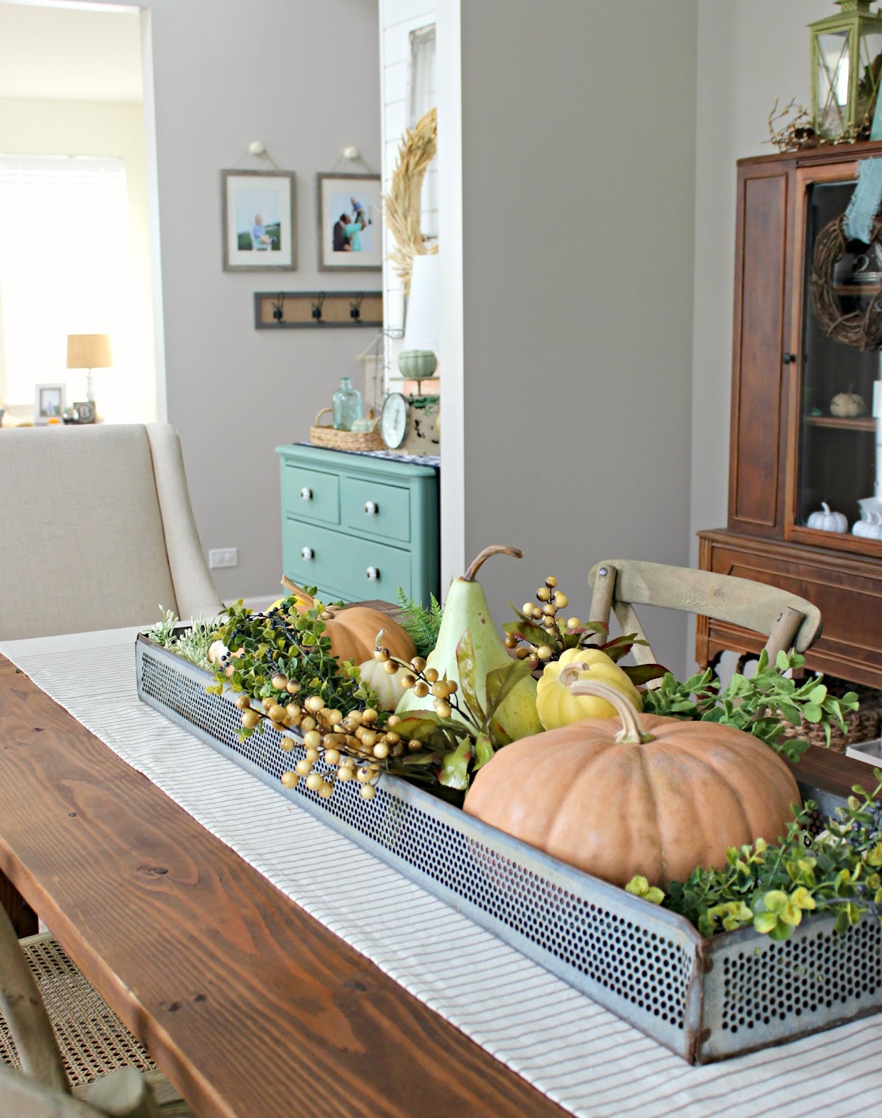 Fall dining room