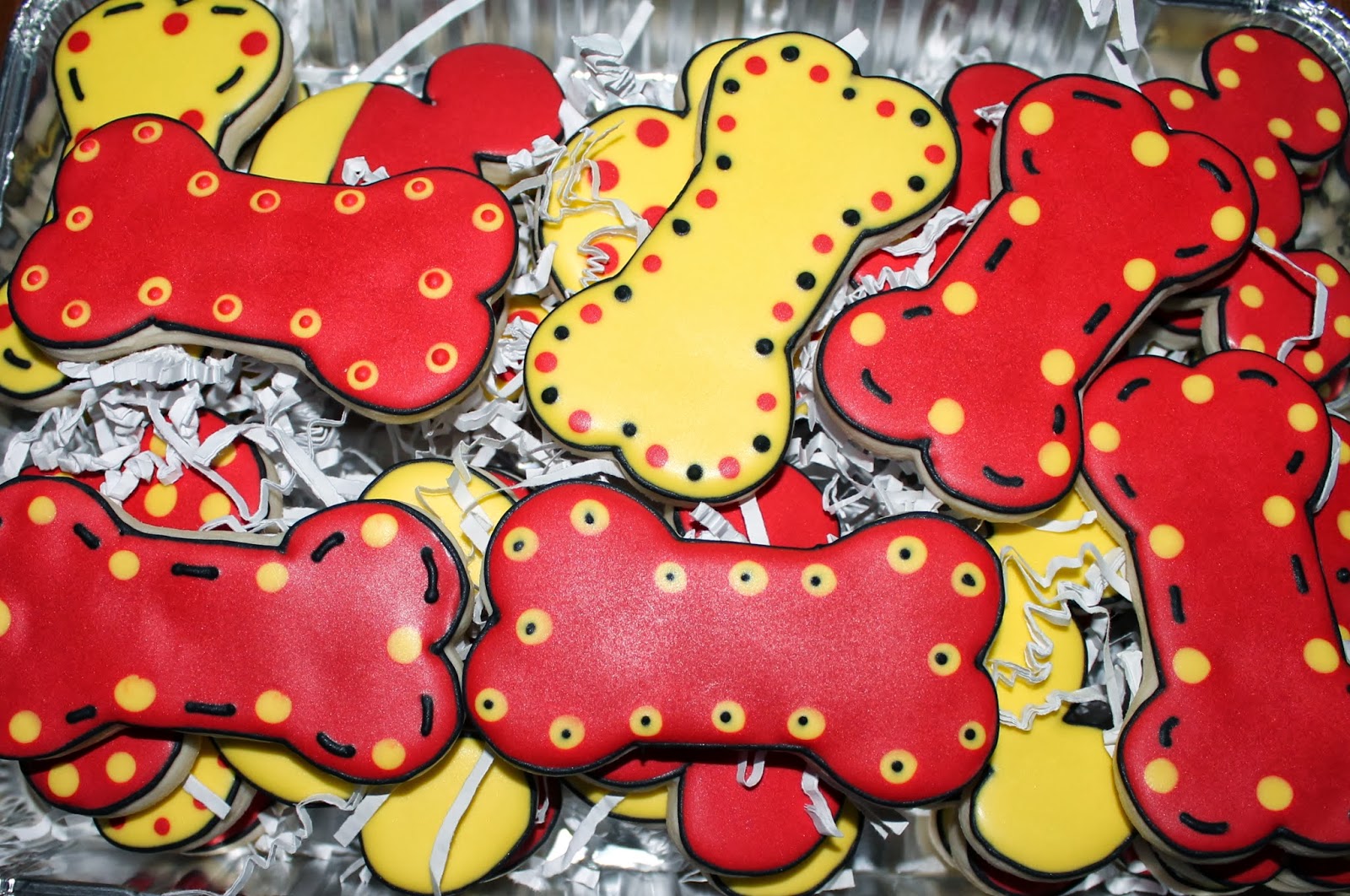 creative-cutouts-dog-bones