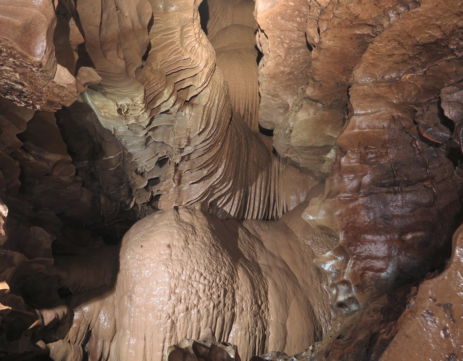 DOGHILL CAVE FIRST TIMER TRIP ADAM HAYDOCK