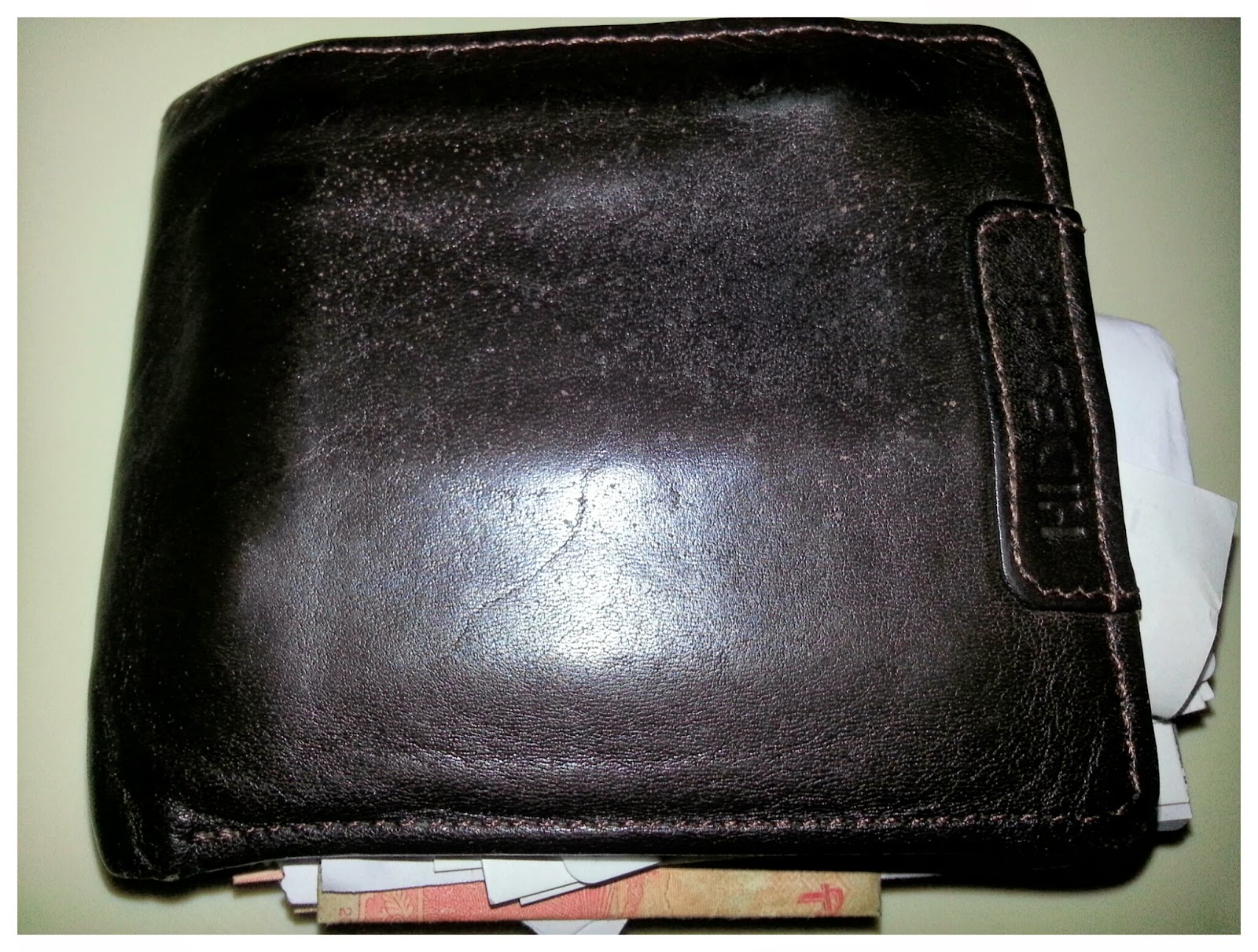 Men and their big fat wallets Did you know?