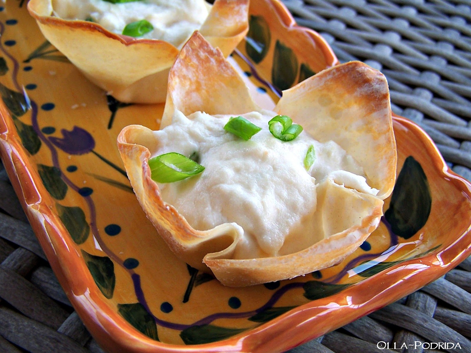 OllaPodrida Crab Rangoon Wonton Cups
