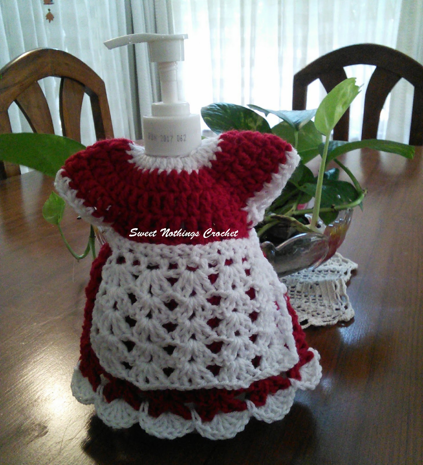 Sweet Nothings Crochet SOAP DISPENSER COVER 10 Ms CLAUS 1