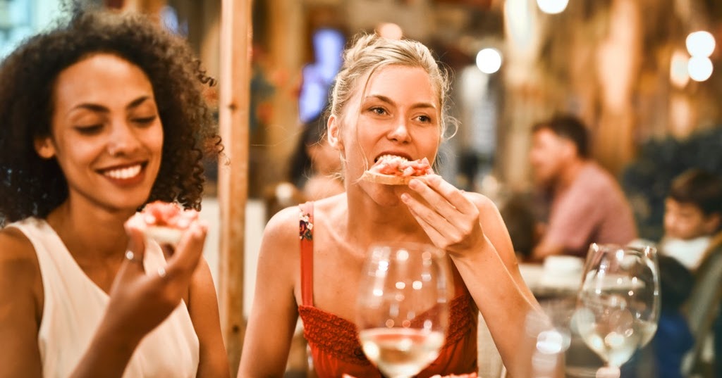 "Castiron stomach" nghĩa là gì?