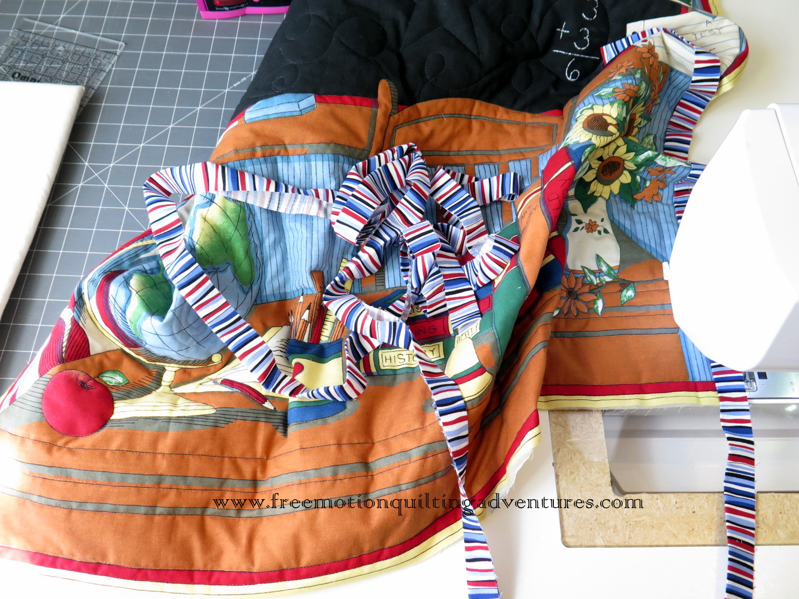 Amy's Free Motion Quilting Adventures: DIY Cone Thread Holder