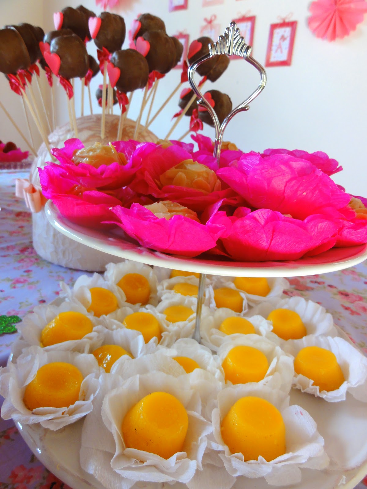 Dona de casa de primeira viagem: Festa Rosa Chiclete