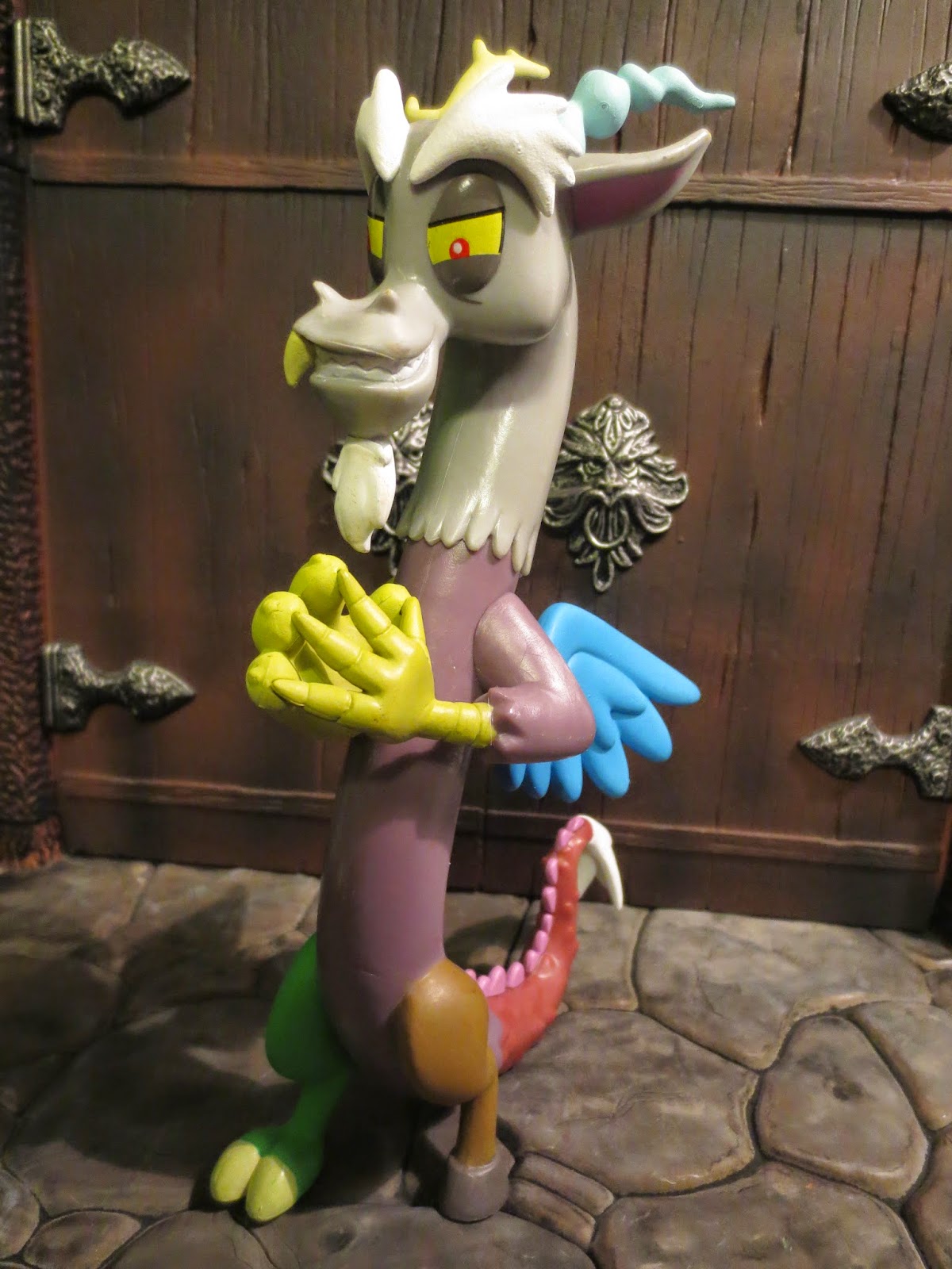 Action Figure Barbecue Action Figure Review Discord from My Little