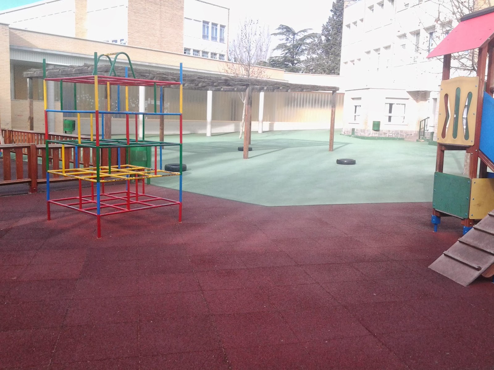 Ideas para "crear y disfrutar" El patio del colegio