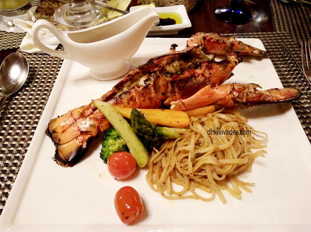 Makan Malam Istimewa Di Restoran Cyberview Resort & Spa 11