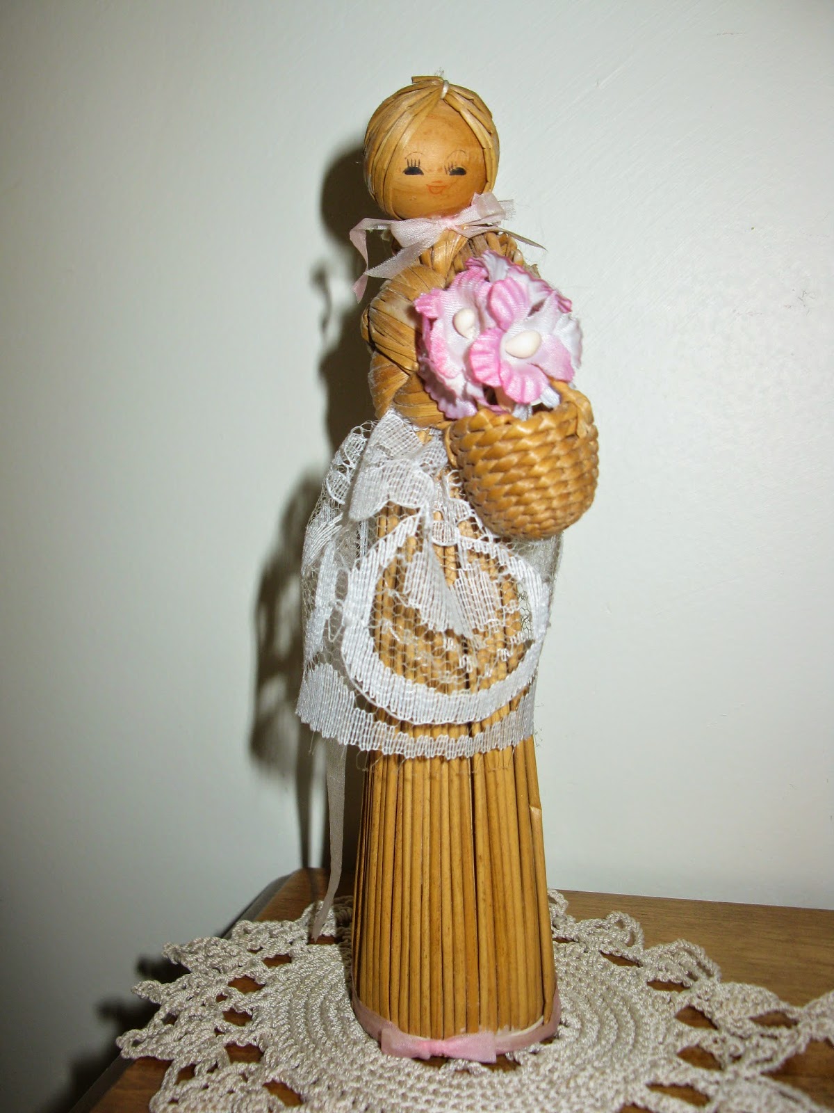Thelma's Days Primitive Straw Dolls