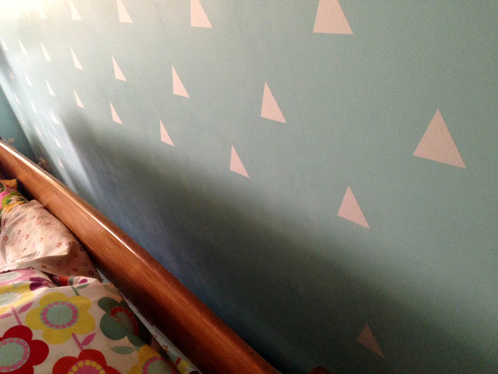 MrsMommyHolic DIY Triangle Accent Wall