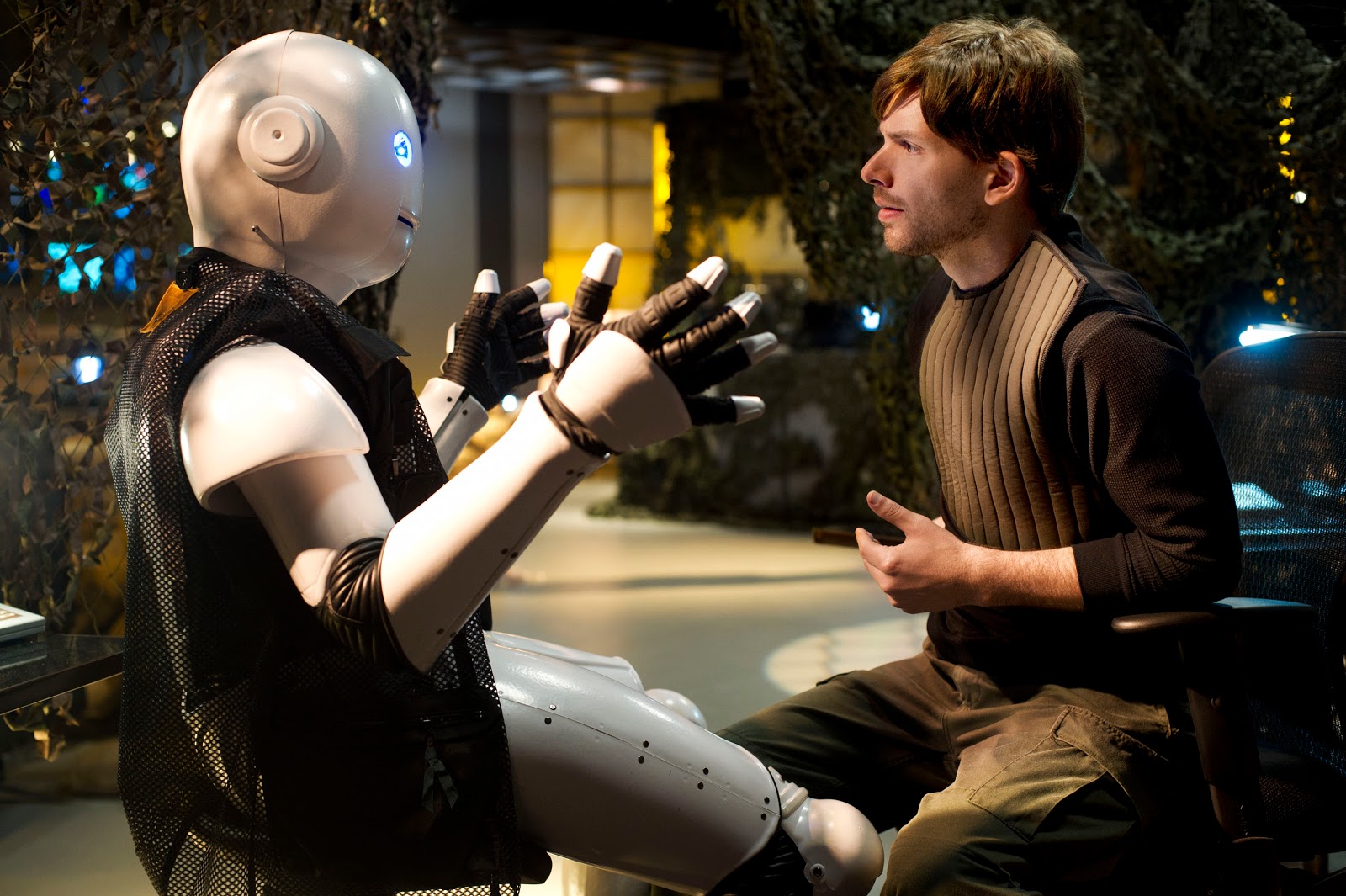 Технологии через 100 лет. Роботы люди будущего. Робот человек. Роботы и люди будущее. Искусственный интеллект.