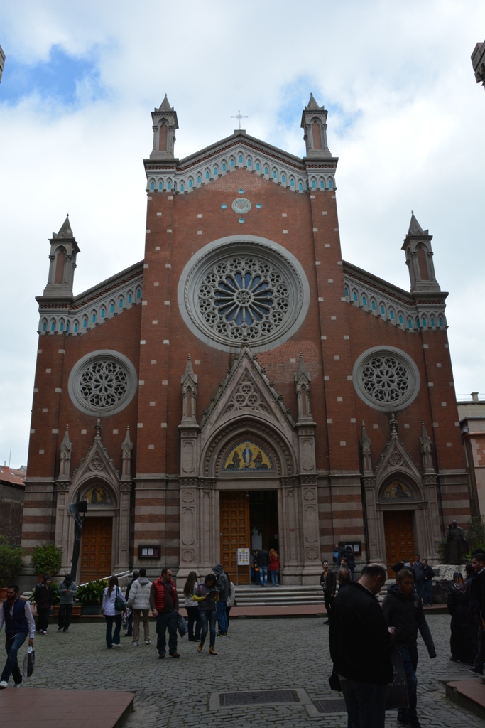 Travels Ballroom Dancing Amusement Parks San Antoine Kilisesi or