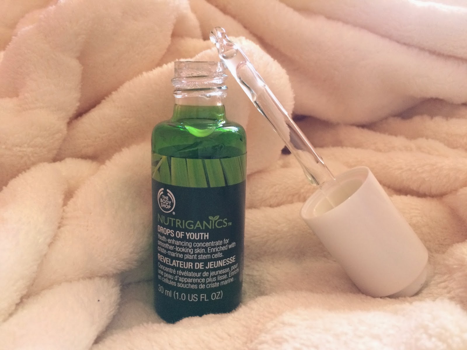 nutriganics drops of youth by the body shop review bubblybeauty135