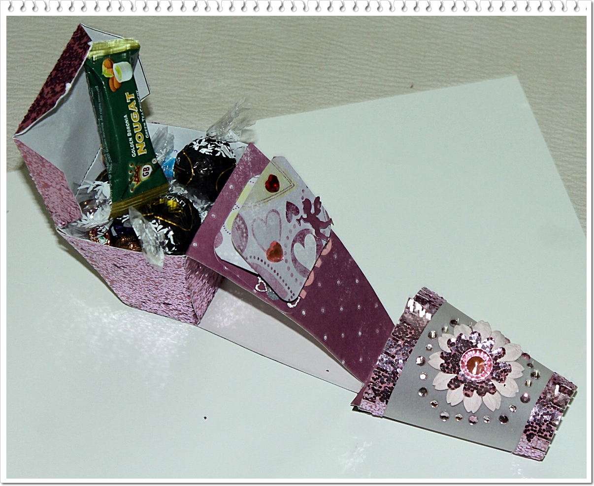 Paper Fantasees The Craft Blog Shoe Shaped Candy Holder with a Mini