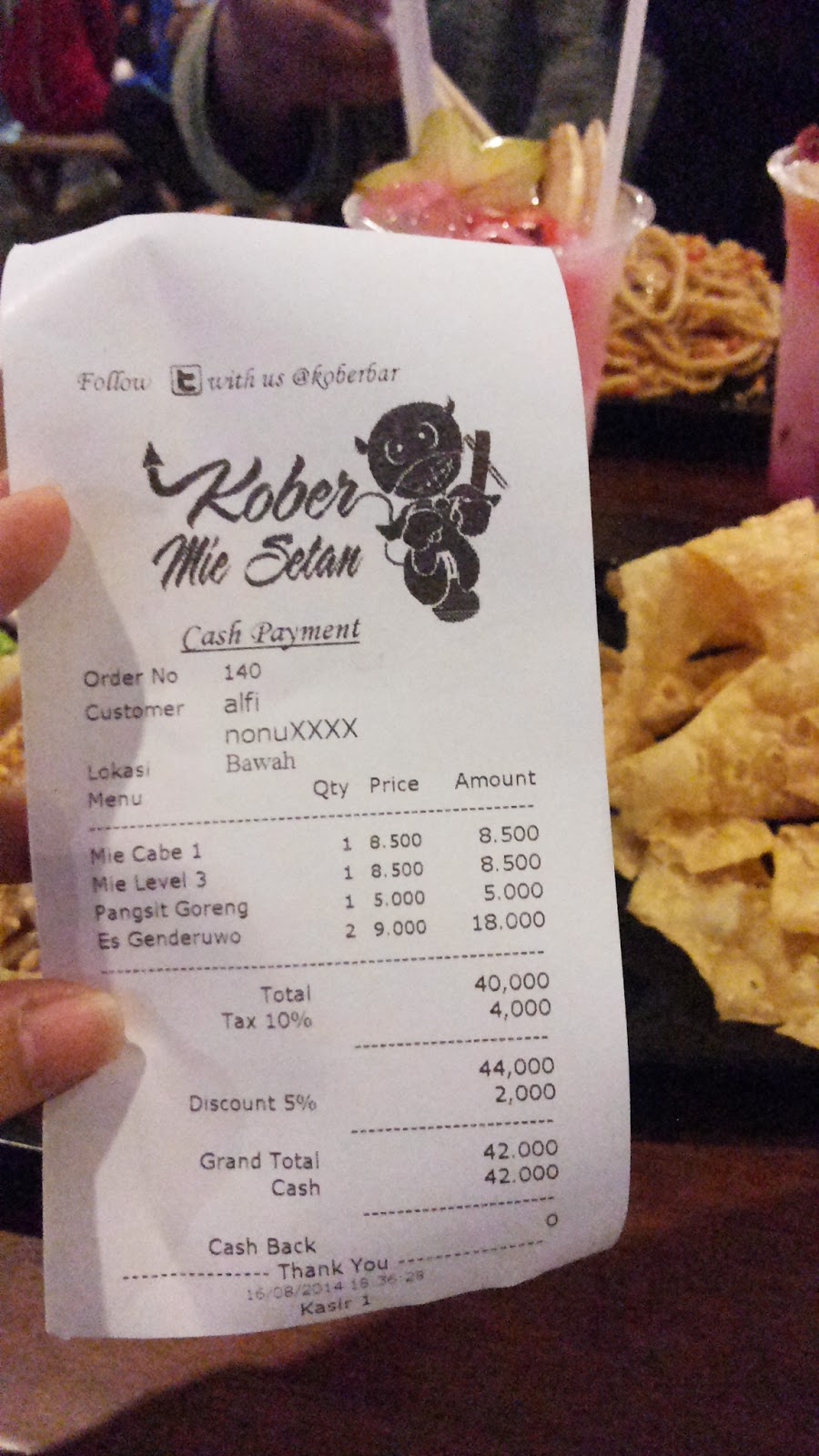 Eat or Ate Kober Mie Setan