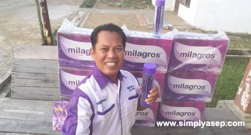 I provide MILAGROS for every one. I will write more details about Milagros, alkaline water, in my next posting. Photo Selfie