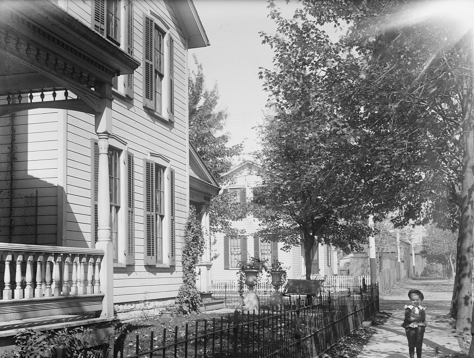 Getting the story Wright Hawthorn Street, Dayton, Ohio Neighborhood